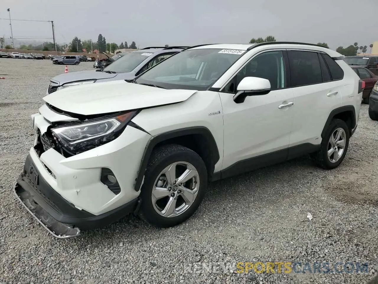 1 Photograph of a damaged car 4T3D6RFV7LU003775 TOYOTA RAV4 2020