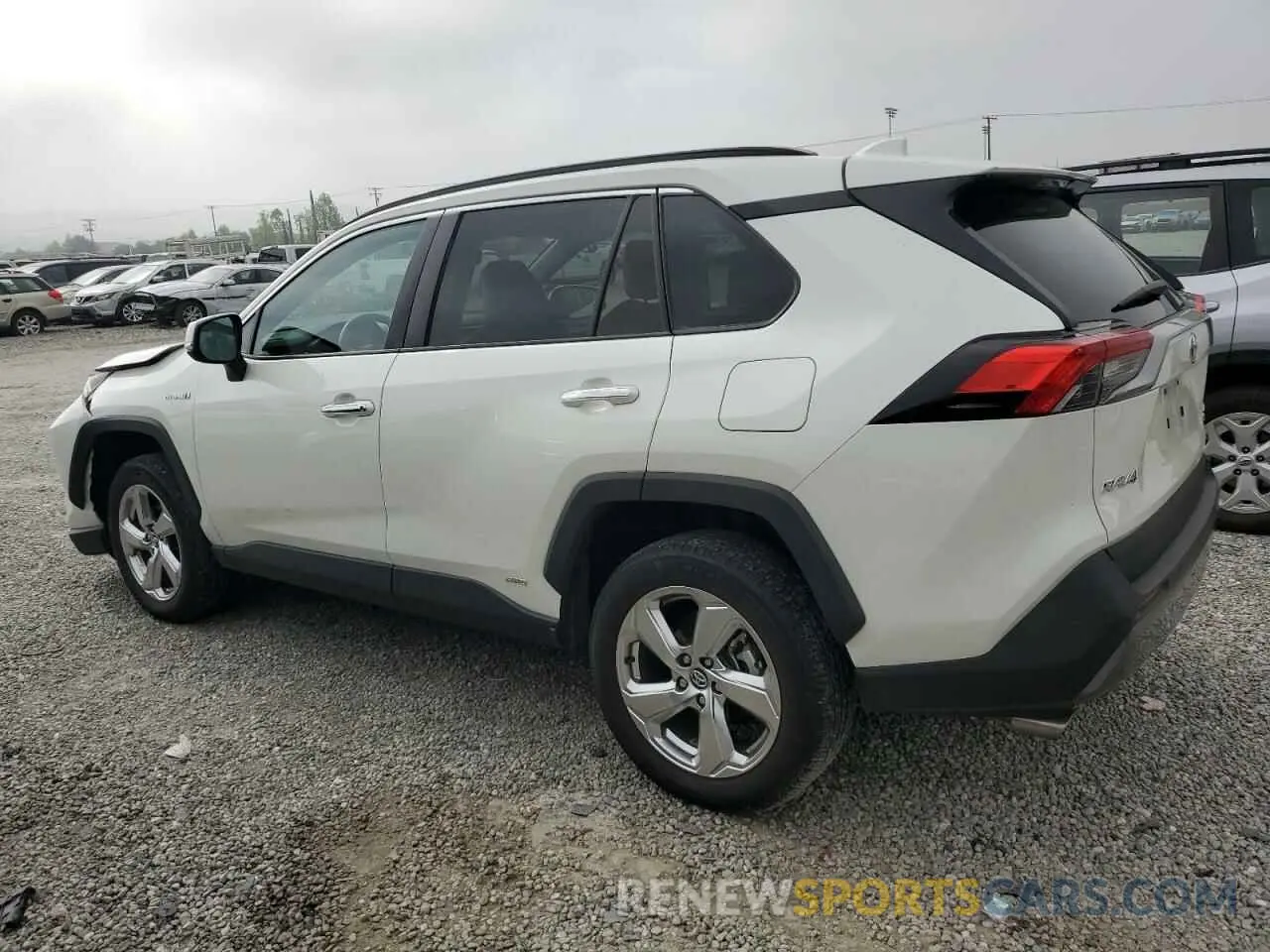 2 Photograph of a damaged car 4T3D6RFV7LU003775 TOYOTA RAV4 2020