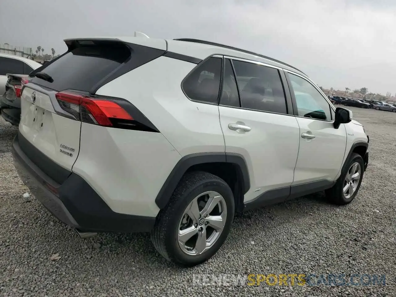 3 Photograph of a damaged car 4T3D6RFV7LU003775 TOYOTA RAV4 2020