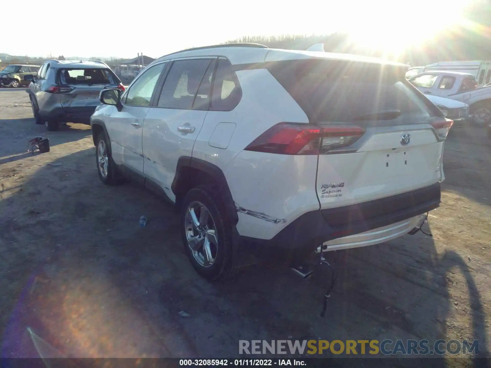 3 Photograph of a damaged car 4T3D6RFV7LU005185 TOYOTA RAV4 2020