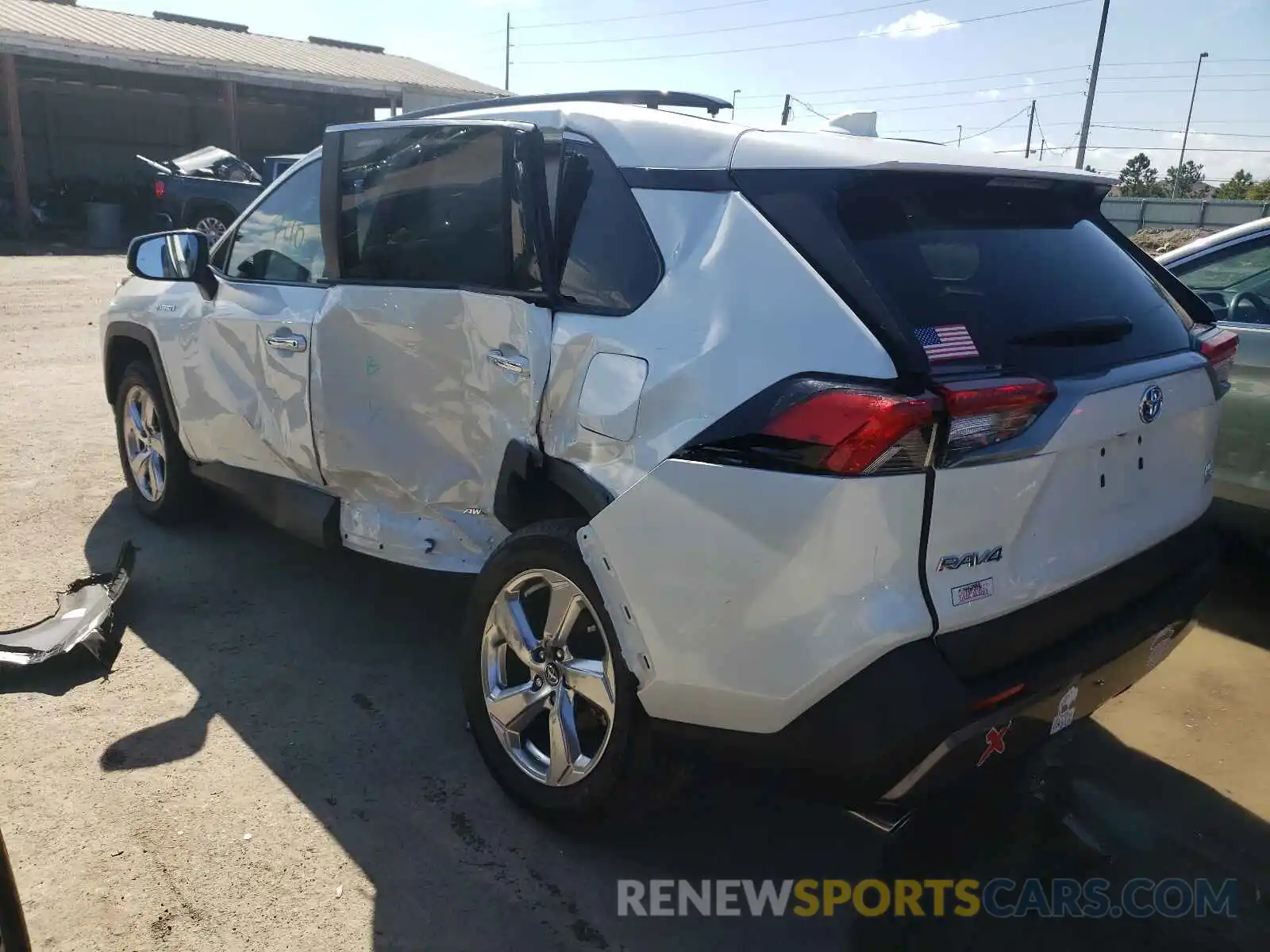 3 Photograph of a damaged car 4T3DWRFV6LU010331 TOYOTA RAV4 2020