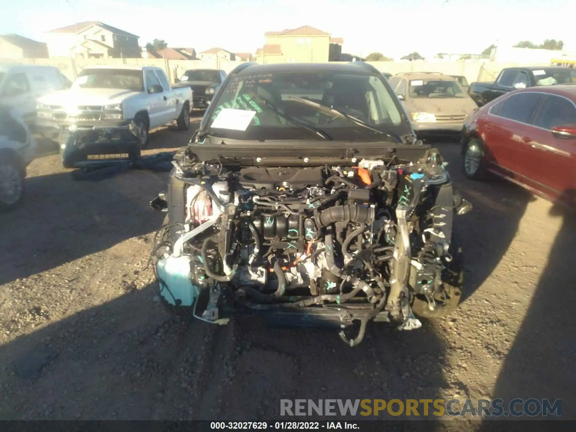 6 Photograph of a damaged car 4T3DWRFV7LU005123 TOYOTA RAV4 2020