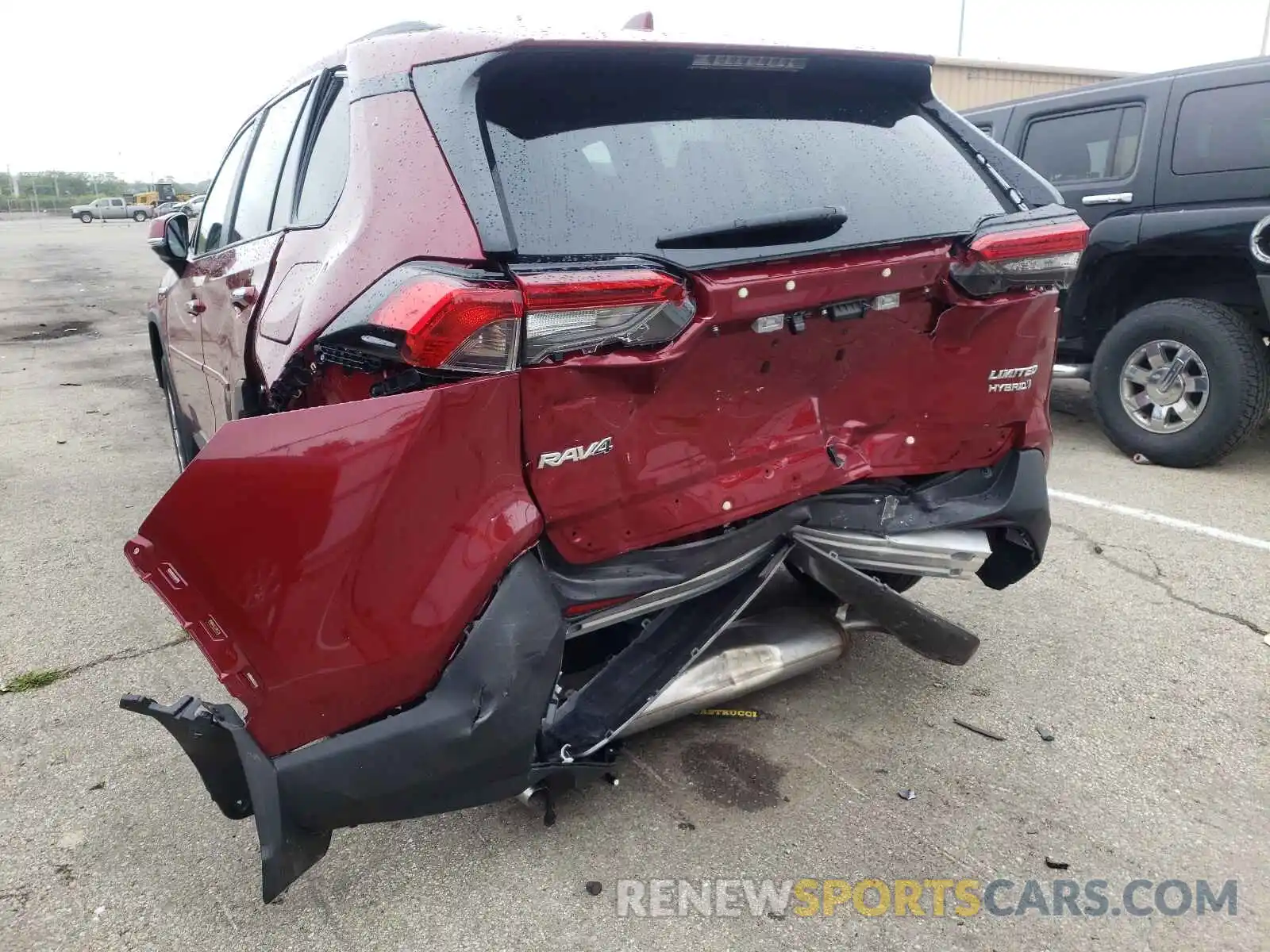 9 Photograph of a damaged car 4T3DWRFVXLU008727 TOYOTA RAV4 2020