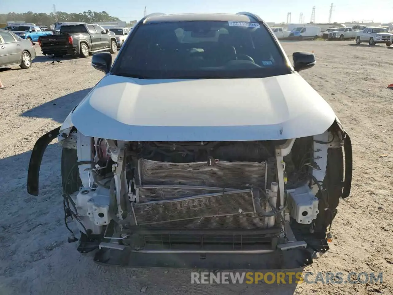 5 Photograph of a damaged car 4T3E6RFV1LU003646 TOYOTA RAV4 2020