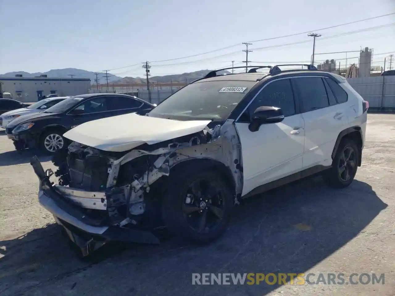 2 Photograph of a damaged car 4T3EWRFV3LU010677 TOYOTA RAV4 2020