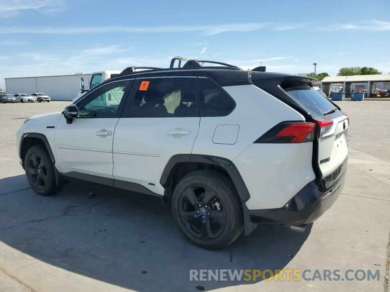 2 Photograph of a damaged car 4T3EWRFV5LU009319 TOYOTA RAV4 2020