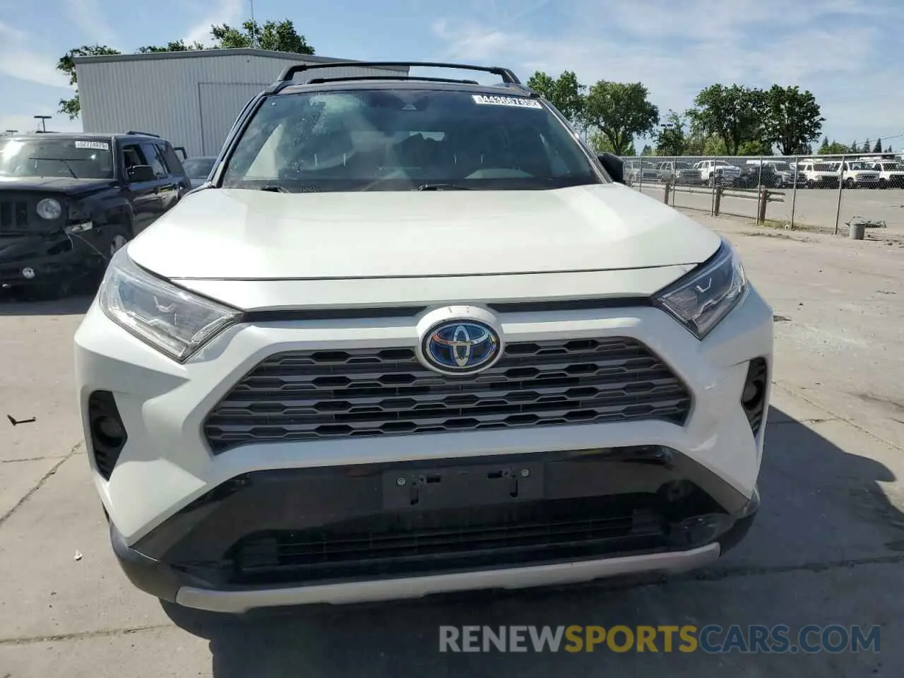 5 Photograph of a damaged car 4T3EWRFV5LU009319 TOYOTA RAV4 2020