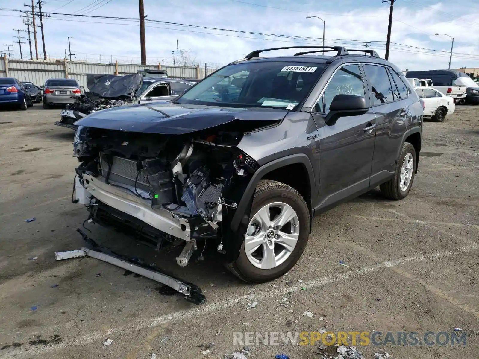 2 Photograph of a damaged car 4T3L6RFV2LU005624 TOYOTA RAV4 2020