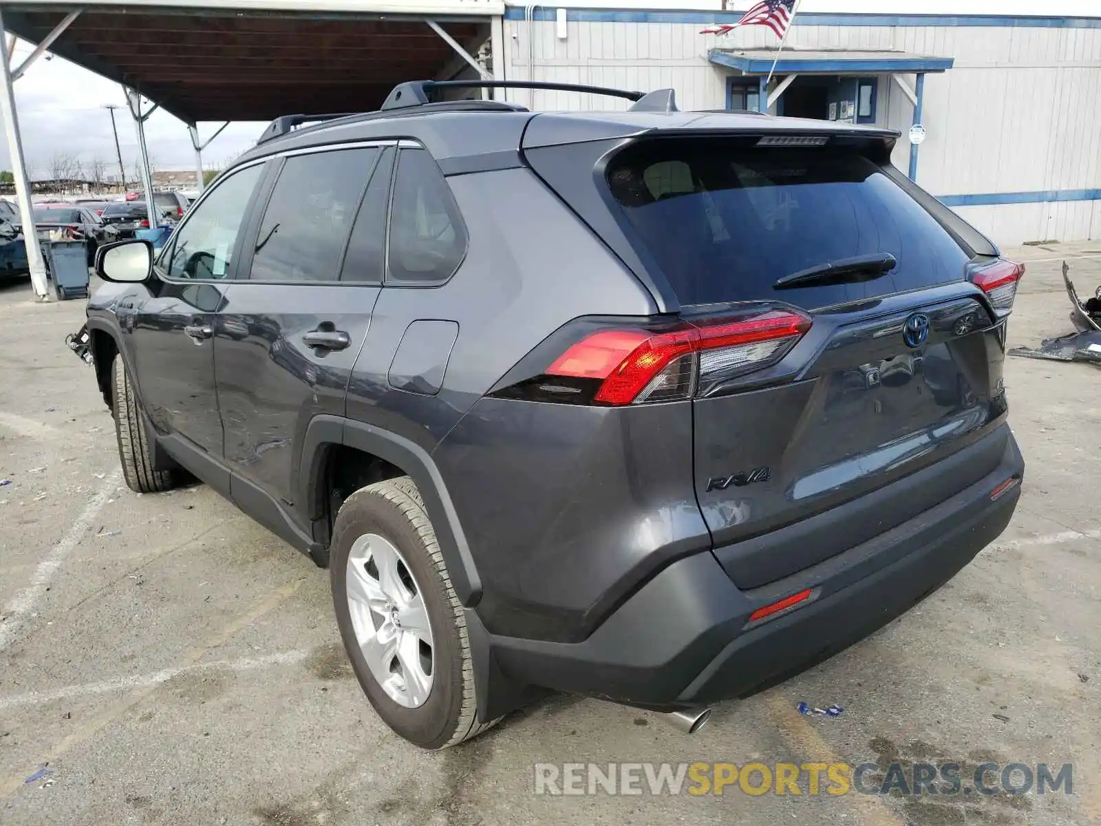 3 Photograph of a damaged car 4T3L6RFV2LU005624 TOYOTA RAV4 2020