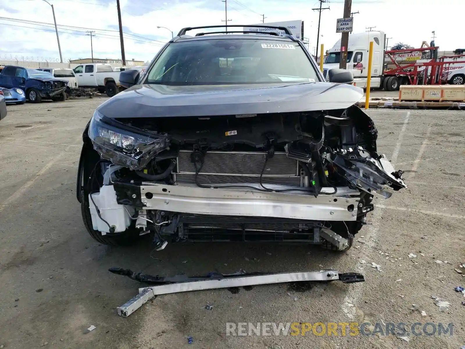 9 Photograph of a damaged car 4T3L6RFV2LU005624 TOYOTA RAV4 2020