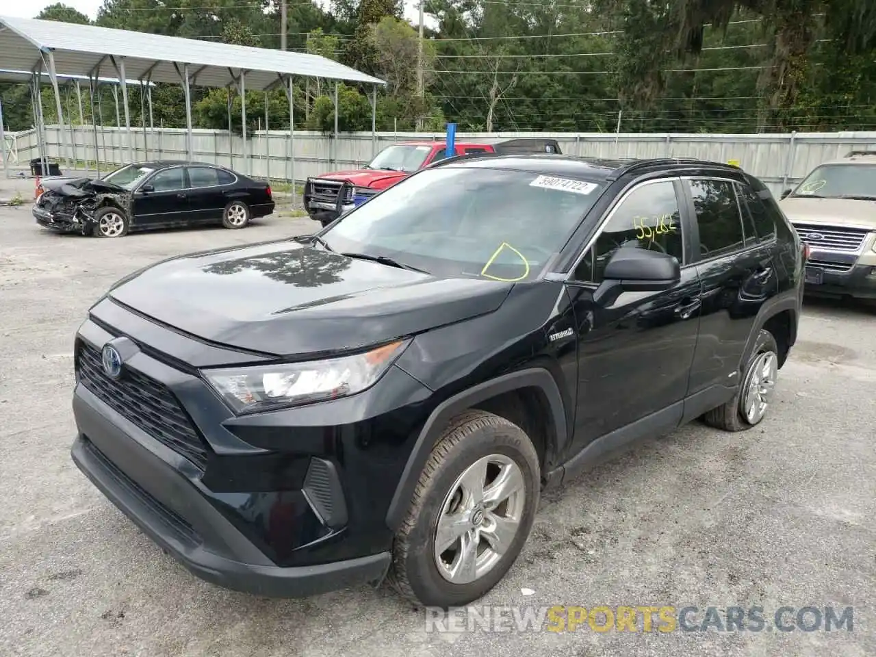 2 Photograph of a damaged car 4T3L6RFV3LU001906 TOYOTA RAV4 2020