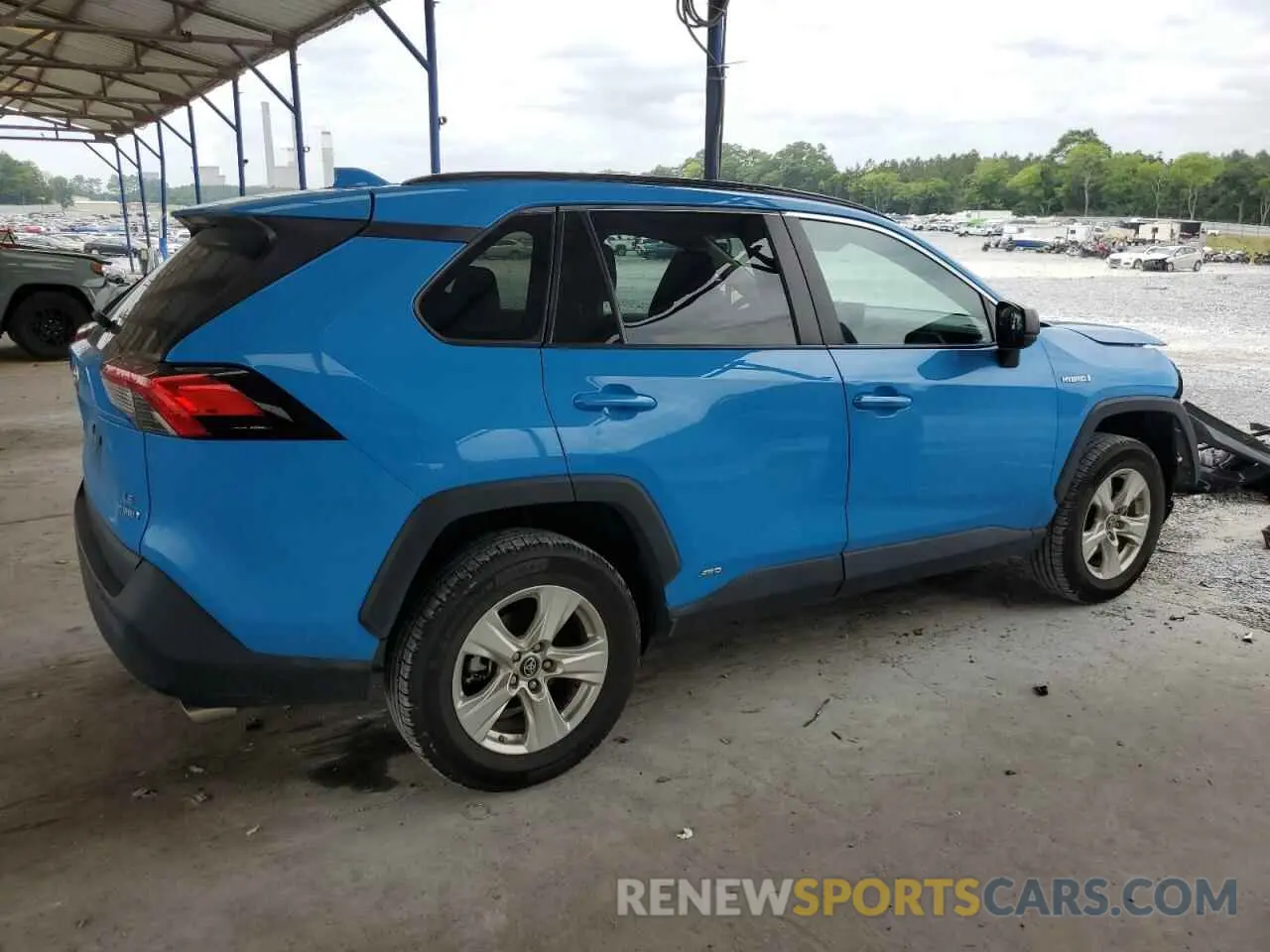 3 Photograph of a damaged car 4T3LWRFV0LU010420 TOYOTA RAV4 2020