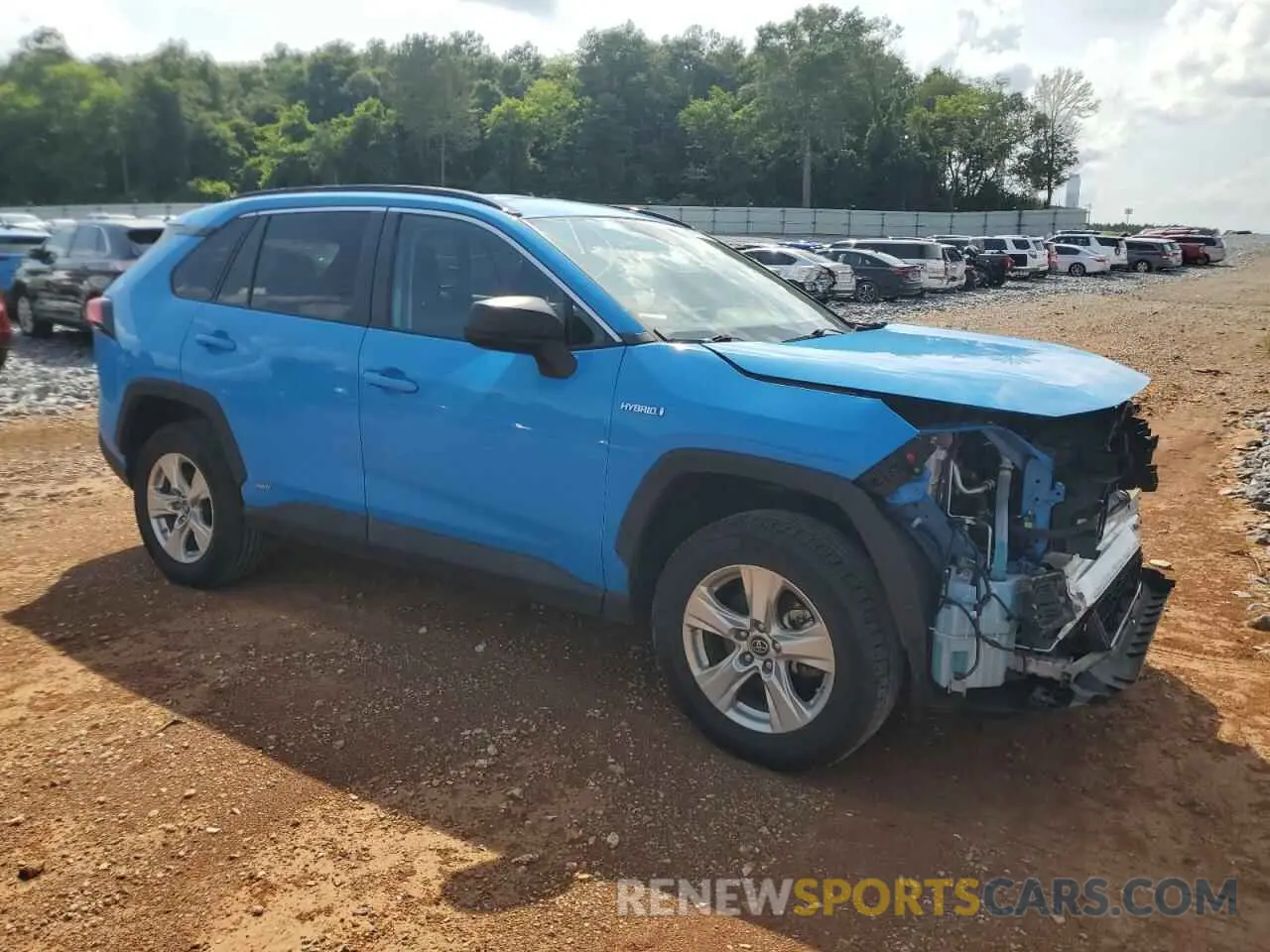 4 Photograph of a damaged car 4T3LWRFV0LU010420 TOYOTA RAV4 2020