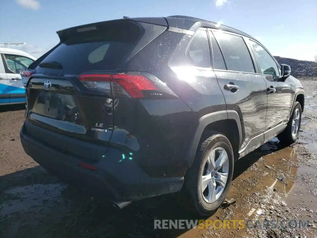 4 Photograph of a damaged car 4T3M6RFV3LU002333 TOYOTA RAV4 2020