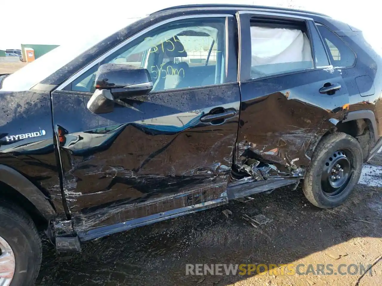 9 Photograph of a damaged car 4T3M6RFV3LU002333 TOYOTA RAV4 2020