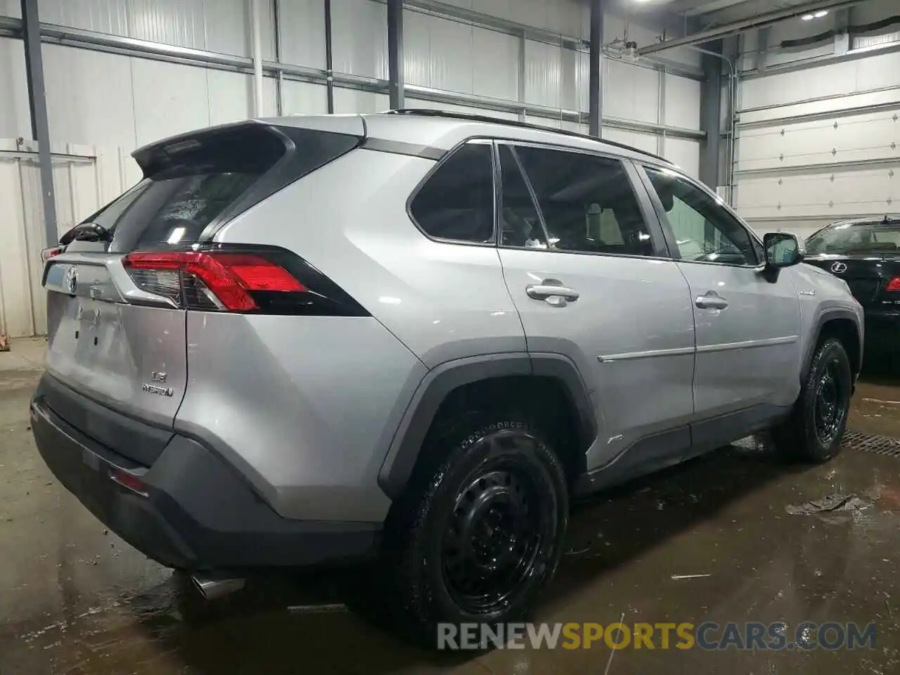 3 Photograph of a damaged car 4T3MWRFV8LU006118 TOYOTA RAV4 2020