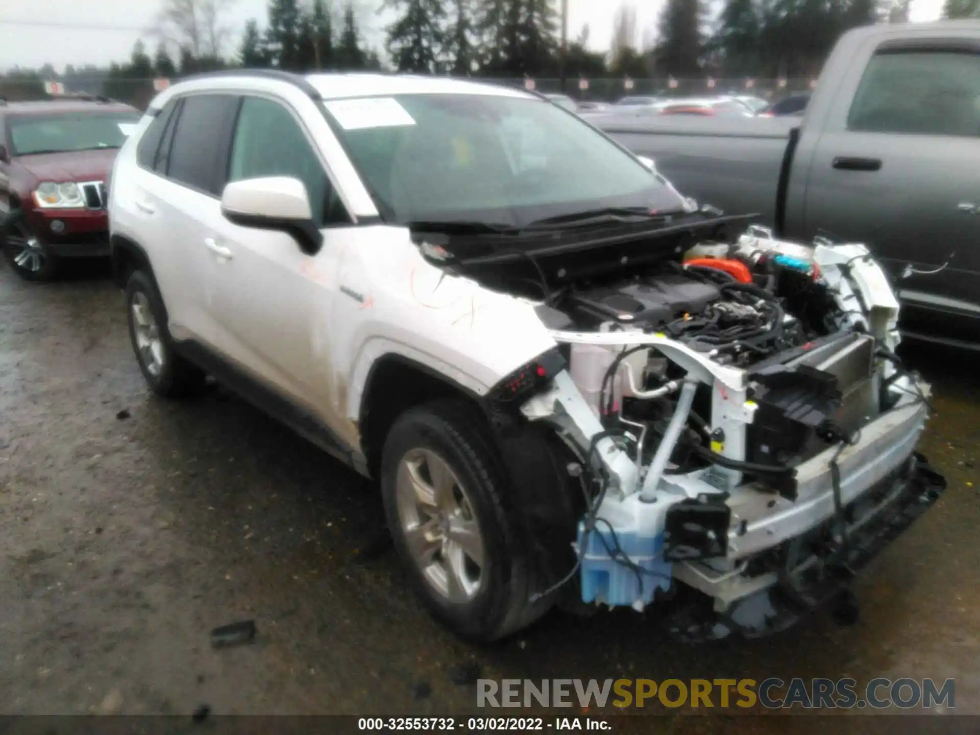 1 Photograph of a damaged car 4T3MWRFV9LU004281 TOYOTA RAV4 2020