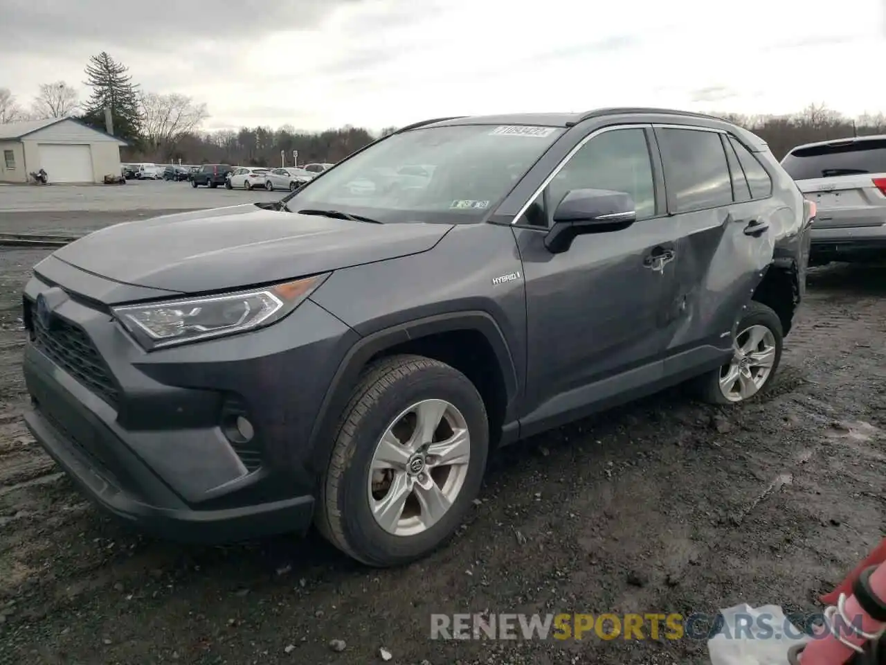 1 Photograph of a damaged car 4T3R6RFV3LU003102 TOYOTA RAV4 2020