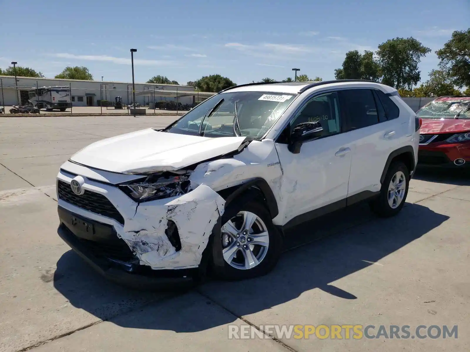 2 Photograph of a damaged car 4T3R6RFV7LU005306 TOYOTA RAV4 2020