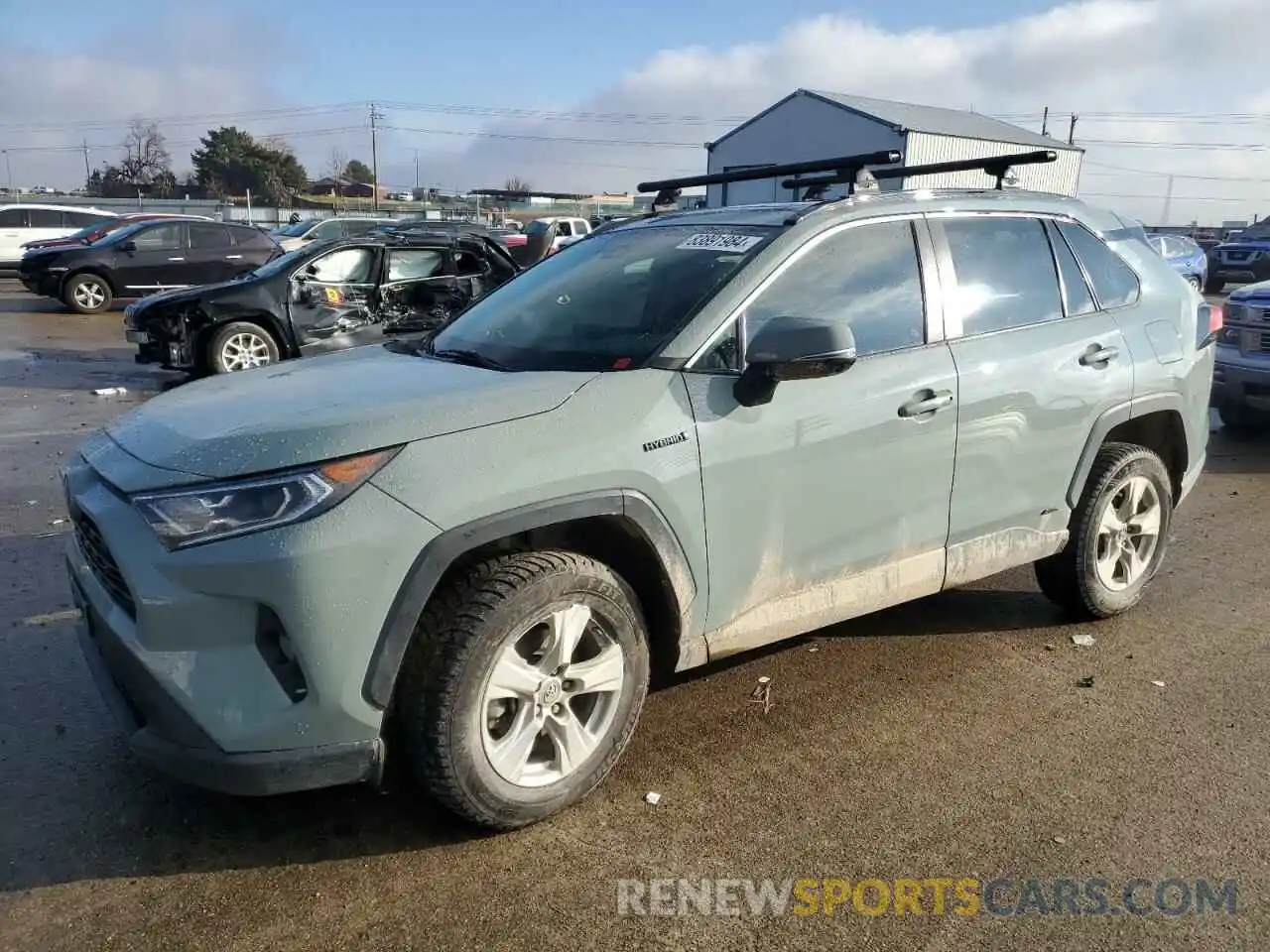 1 Photograph of a damaged car 4T3R6RFV9LU002505 TOYOTA RAV4 2020