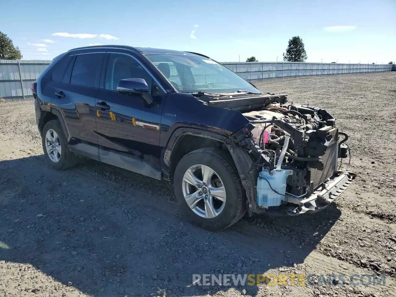 4 Photograph of a damaged car 4T3R6RFVXLU005199 TOYOTA RAV4 2020