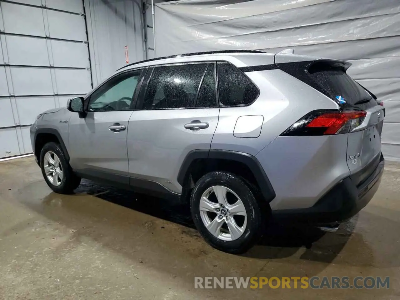 2 Photograph of a damaged car 4T3RWRFV0LU009343 TOYOTA RAV4 2020