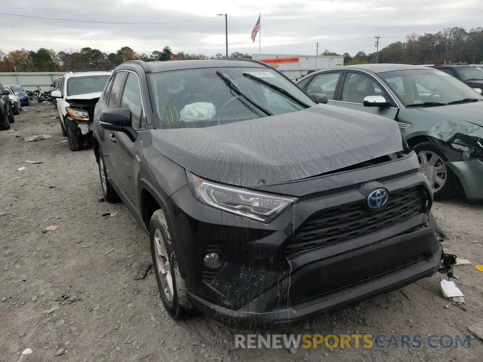 1 Photograph of a damaged car 4T3RWRFV6LU005572 TOYOTA RAV4 2020