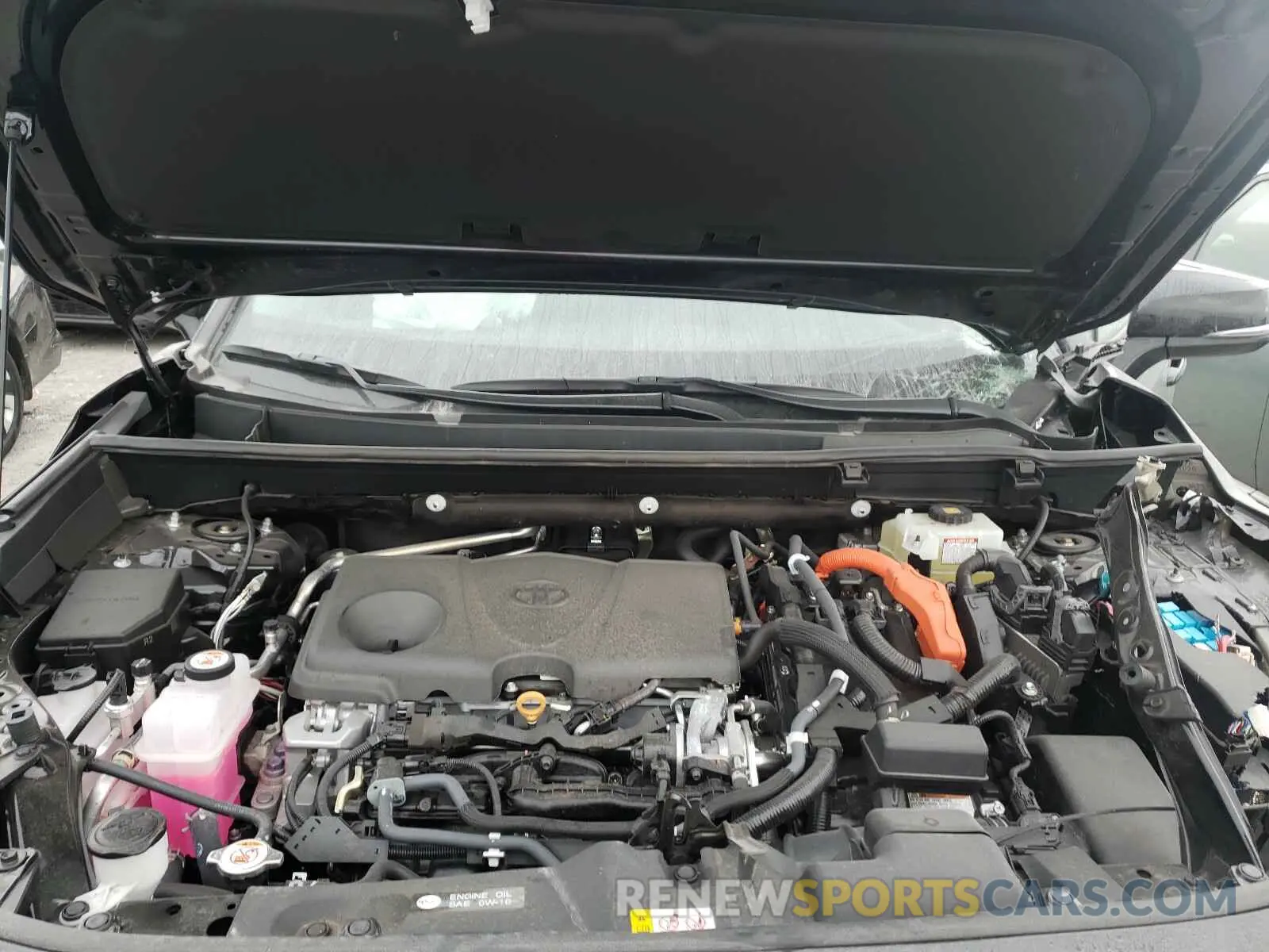 7 Photograph of a damaged car 4T3RWRFV6LU005572 TOYOTA RAV4 2020
