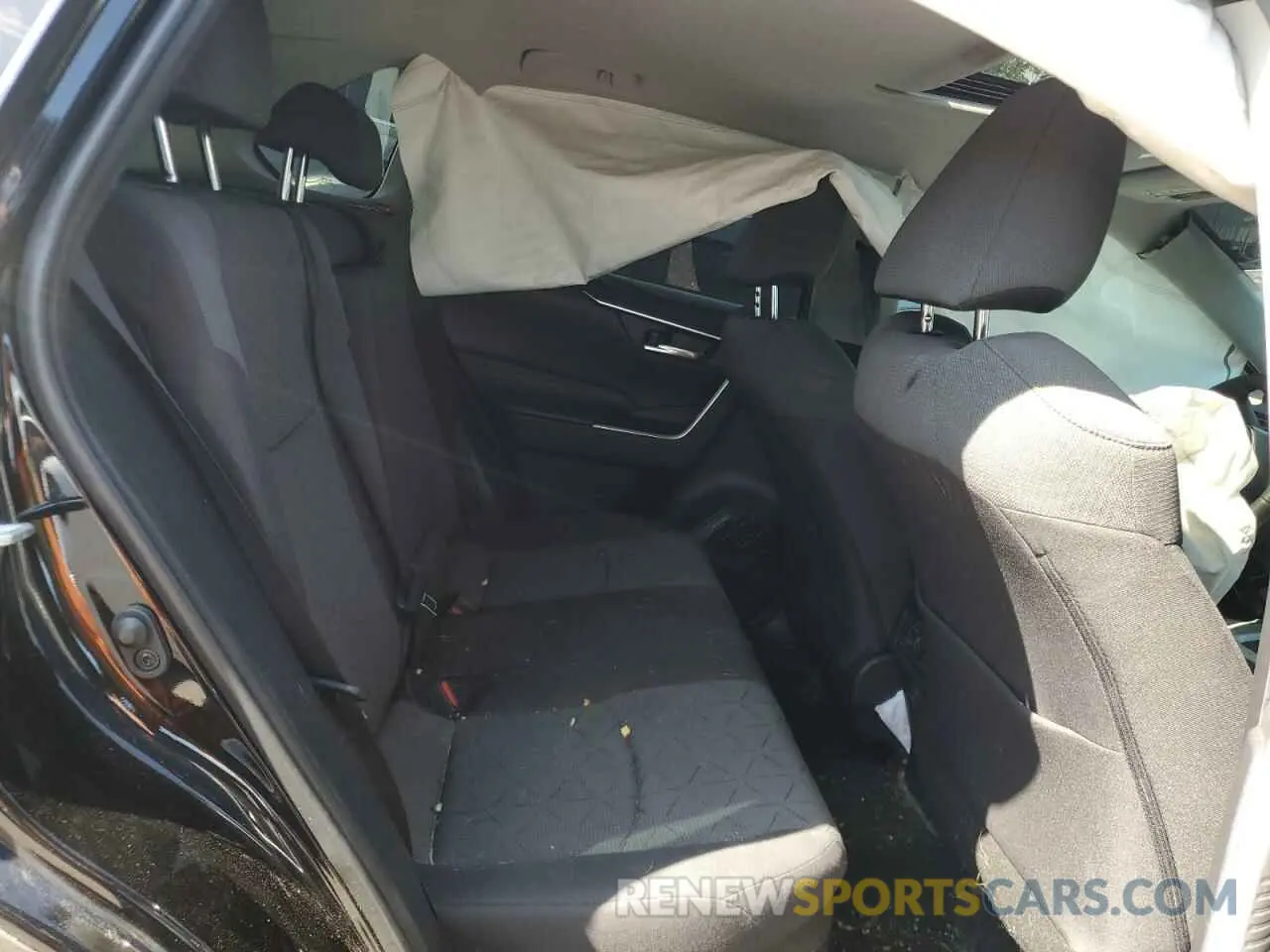 11 Photograph of a damaged car 4T3RWRFV8LU004617 TOYOTA RAV4 2020