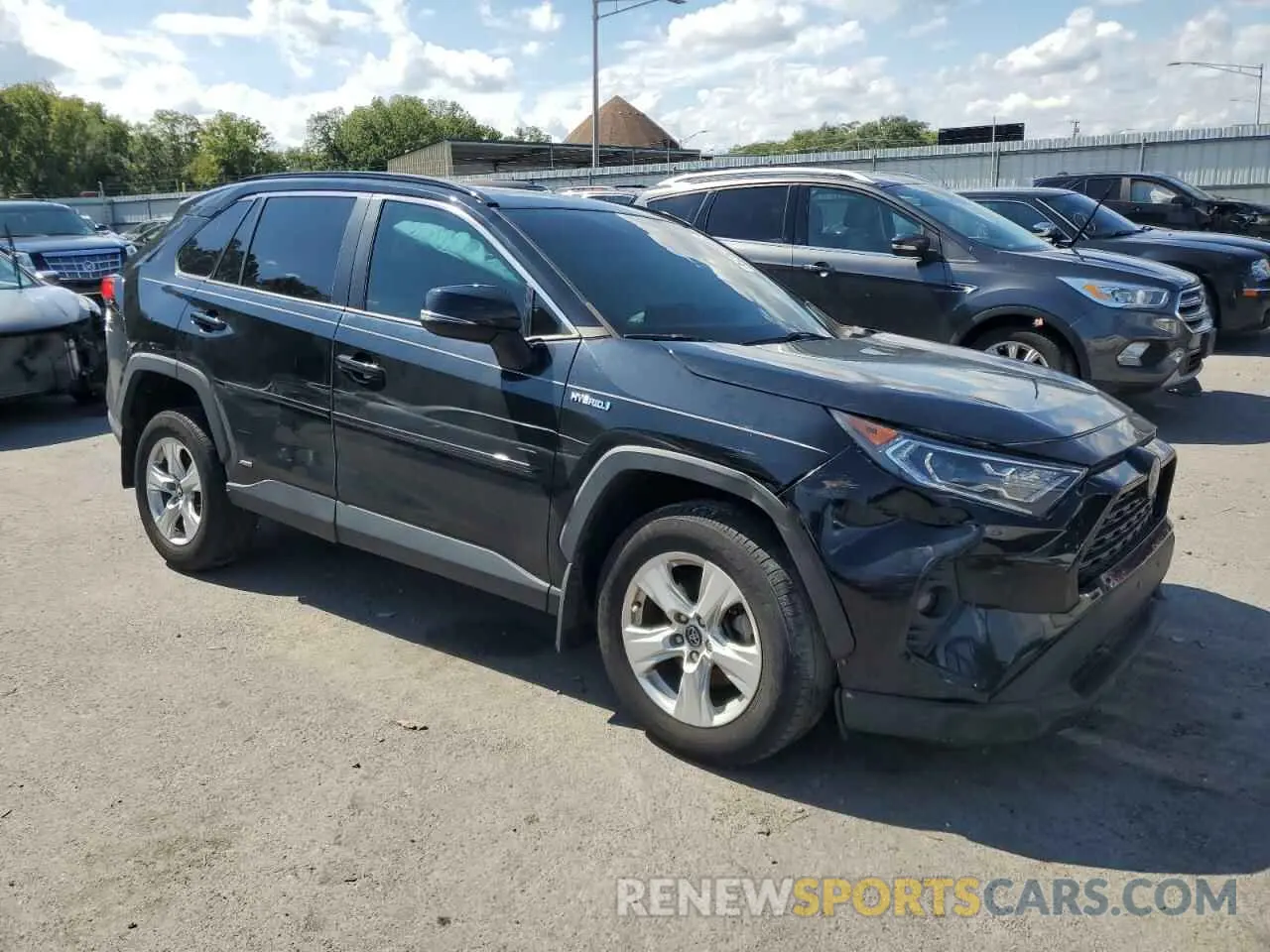 4 Photograph of a damaged car 4T3RWRFV8LU004617 TOYOTA RAV4 2020