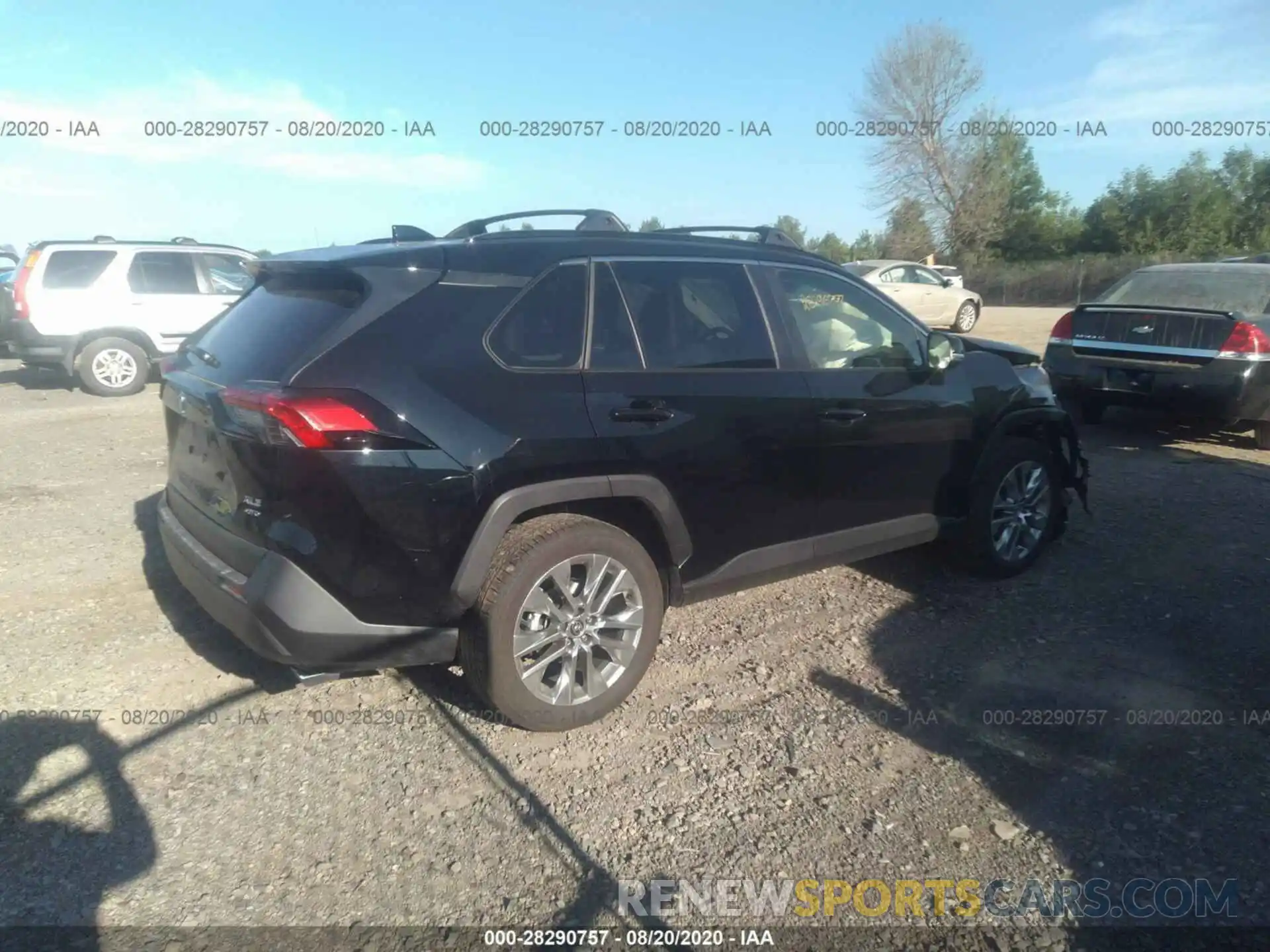 4 Photograph of a damaged car JTMA1RFV0LD057286 TOYOTA RAV4 2020