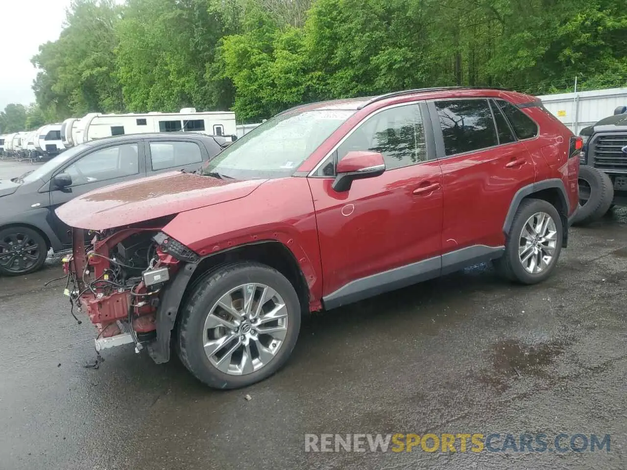 1 Photograph of a damaged car JTMA1RFV0LD524772 TOYOTA RAV4 2020
