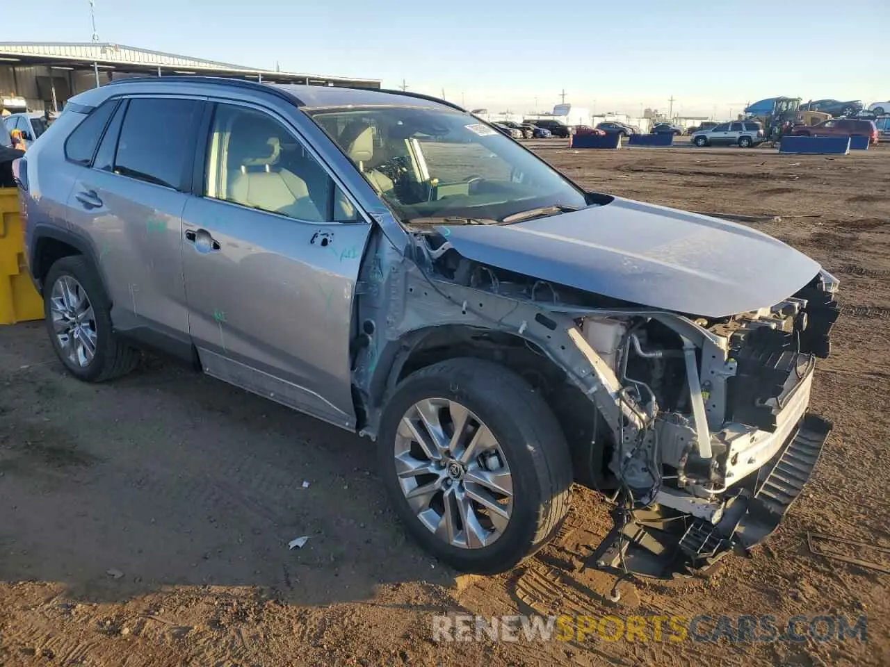 4 Photograph of a damaged car JTMA1RFV0LD527767 TOYOTA RAV4 2020