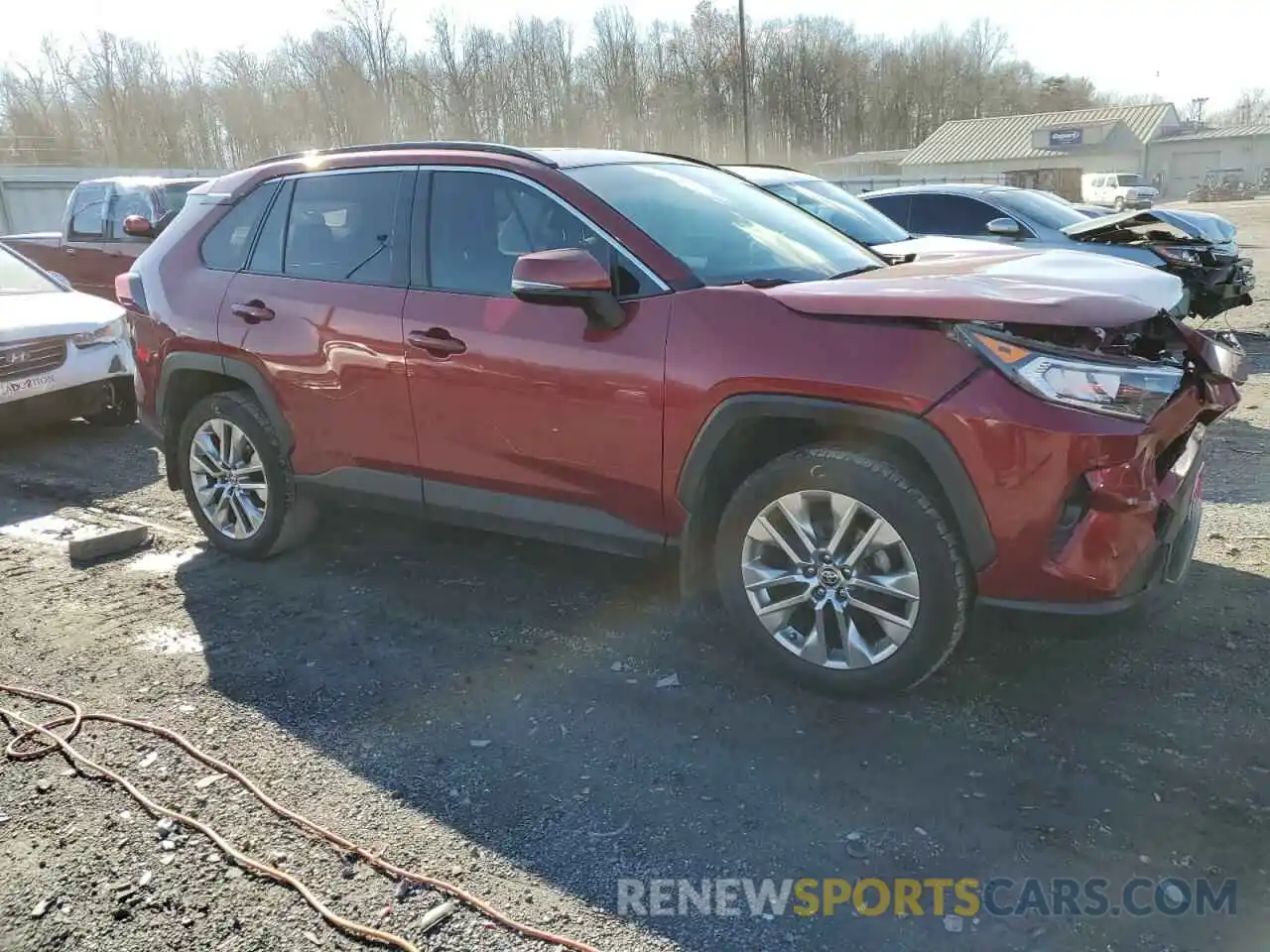 4 Photograph of a damaged car JTMA1RFV0LJ031062 TOYOTA RAV4 2020