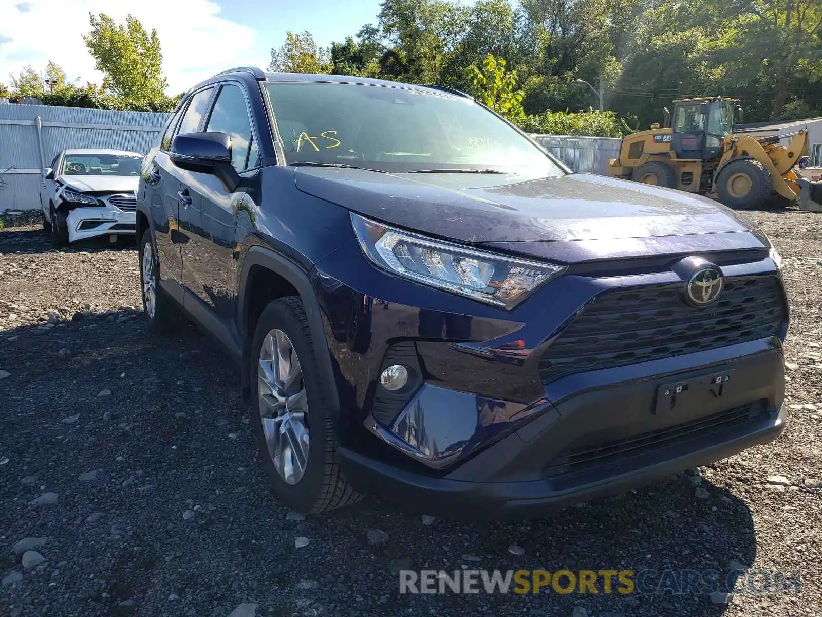 1 Photograph of a damaged car JTMA1RFV2LD056429 TOYOTA RAV4 2020