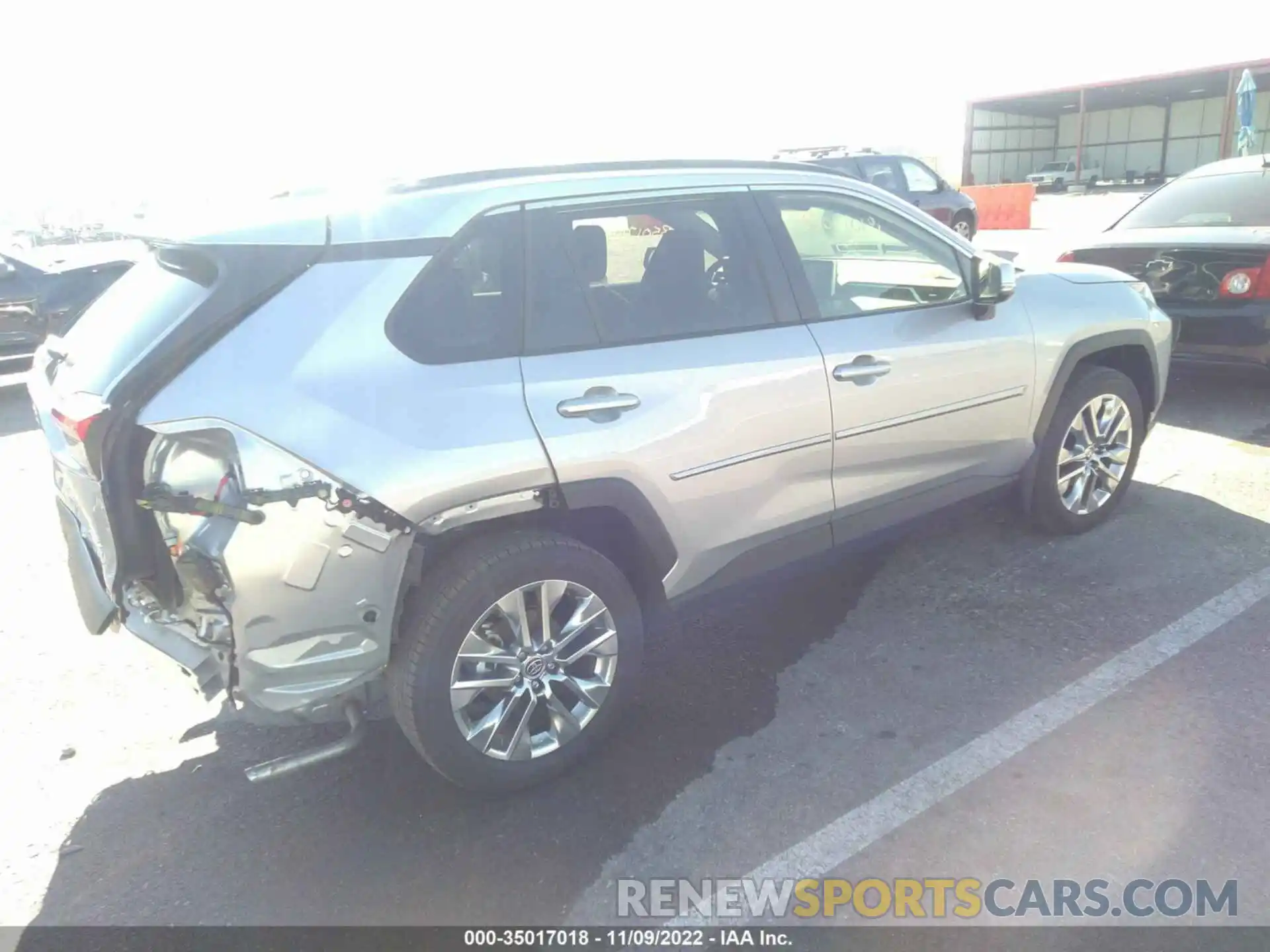 4 Photograph of a damaged car JTMA1RFV2LD057547 TOYOTA RAV4 2020