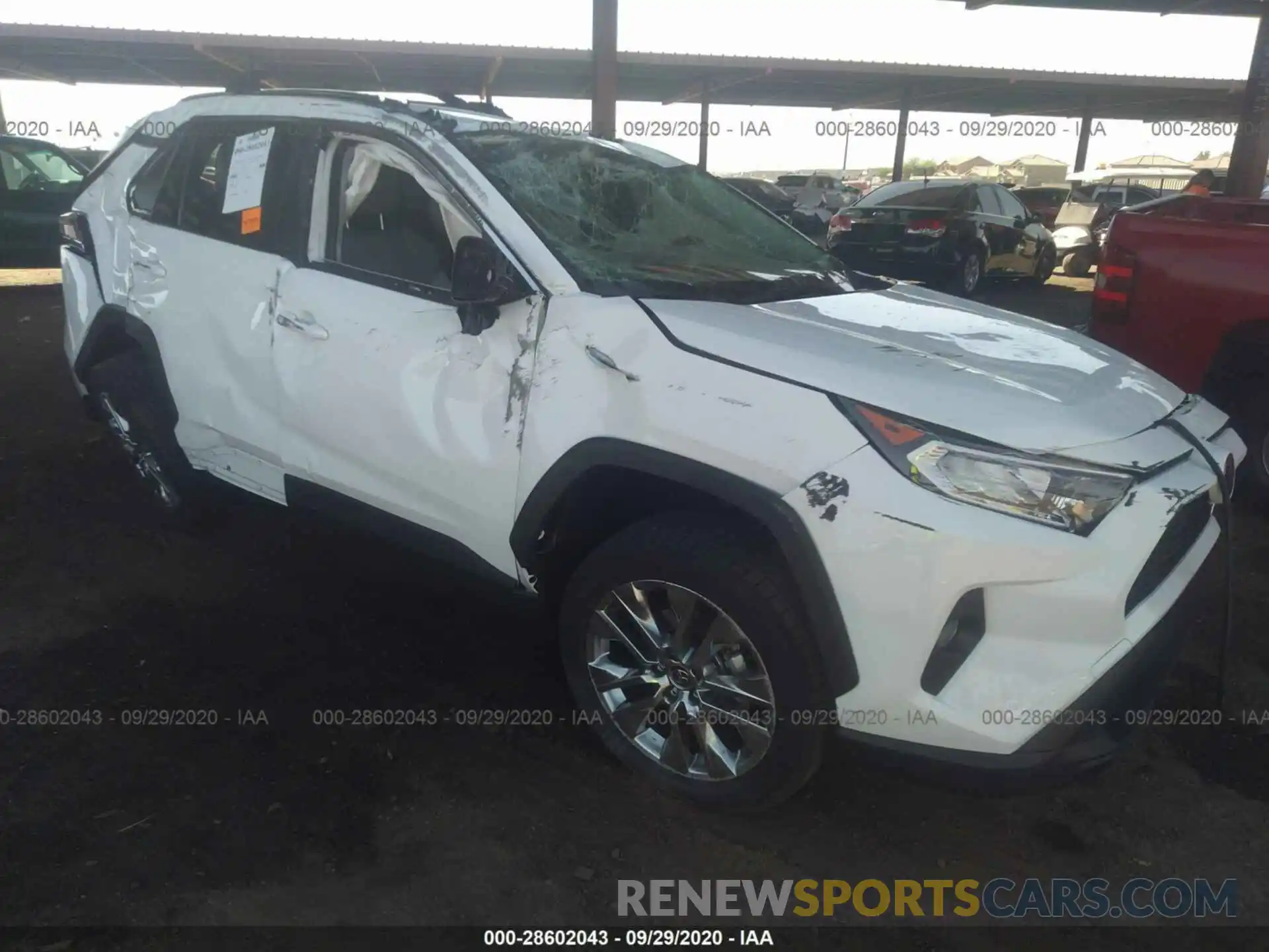 1 Photograph of a damaged car JTMA1RFV2LD058889 TOYOTA RAV4 2020