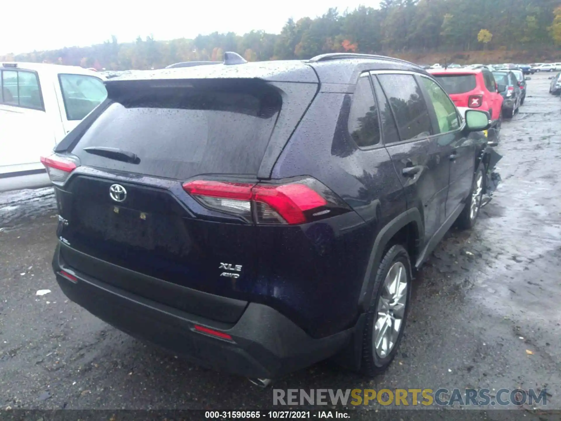 4 Photograph of a damaged car JTMA1RFV2LD066491 TOYOTA RAV4 2020