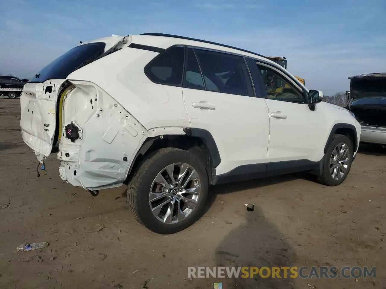 3 Photograph of a damaged car JTMA1RFV3LD066726 TOYOTA RAV4 2020