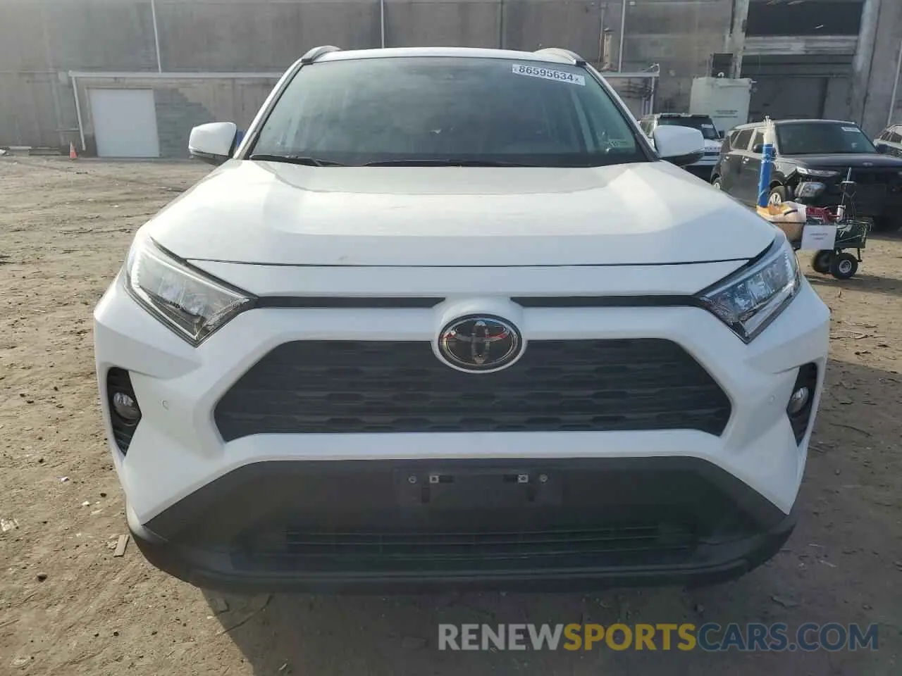 5 Photograph of a damaged car JTMA1RFV3LD066726 TOYOTA RAV4 2020