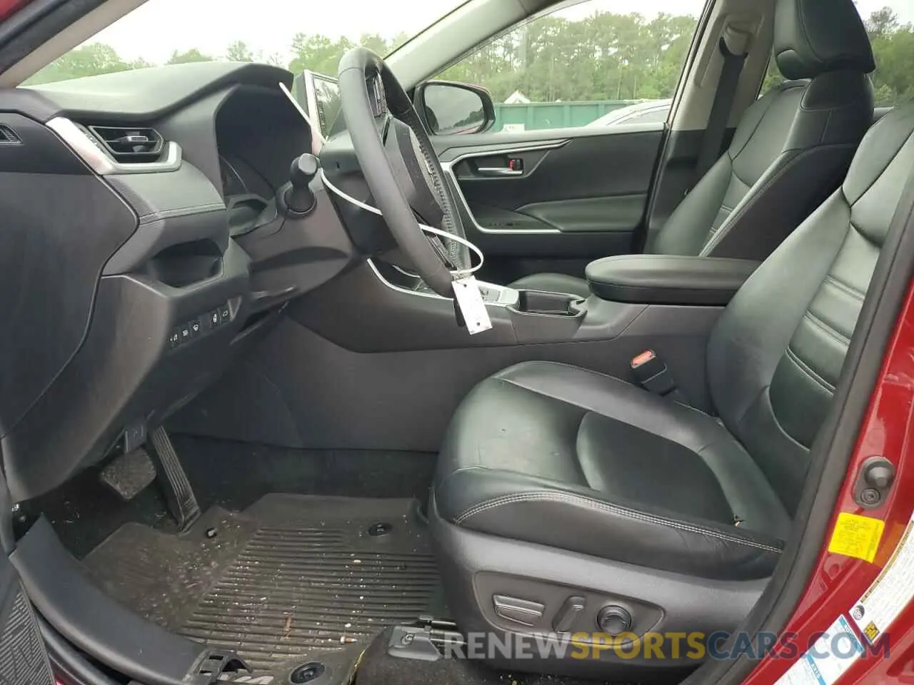 7 Photograph of a damaged car JTMA1RFV5LD525870 TOYOTA RAV4 2020