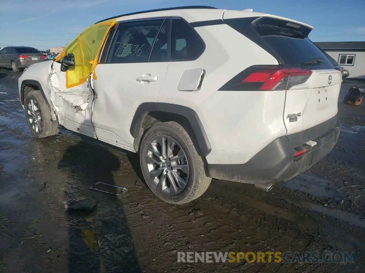 3 Photograph of a damaged car JTMA1RFV5LD529823 TOYOTA RAV4 2020