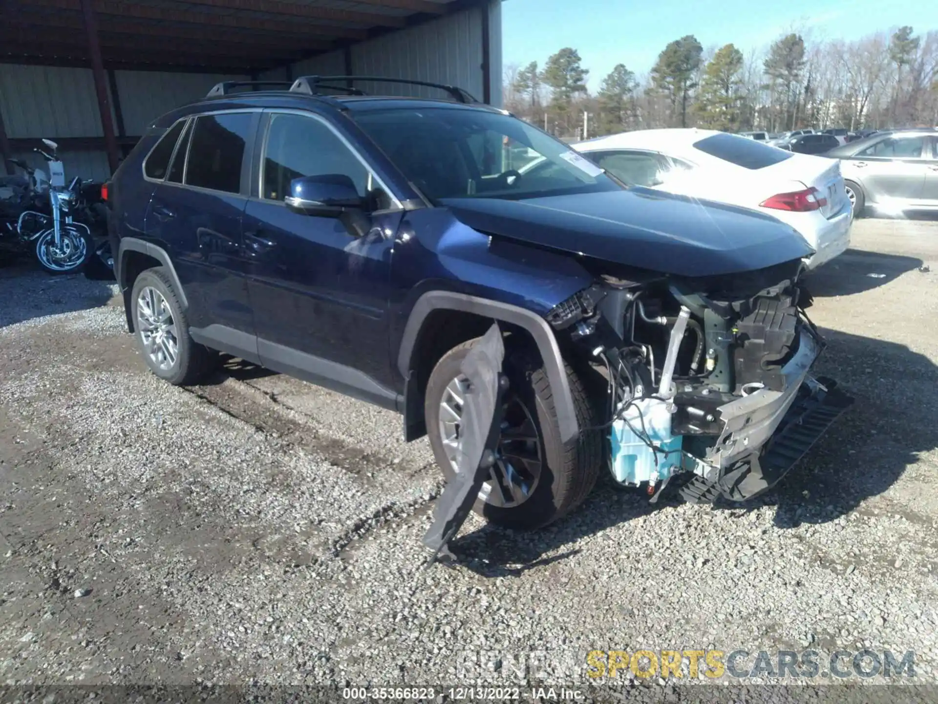 1 Photograph of a damaged car JTMA1RFV6LJ027288 TOYOTA RAV4 2020