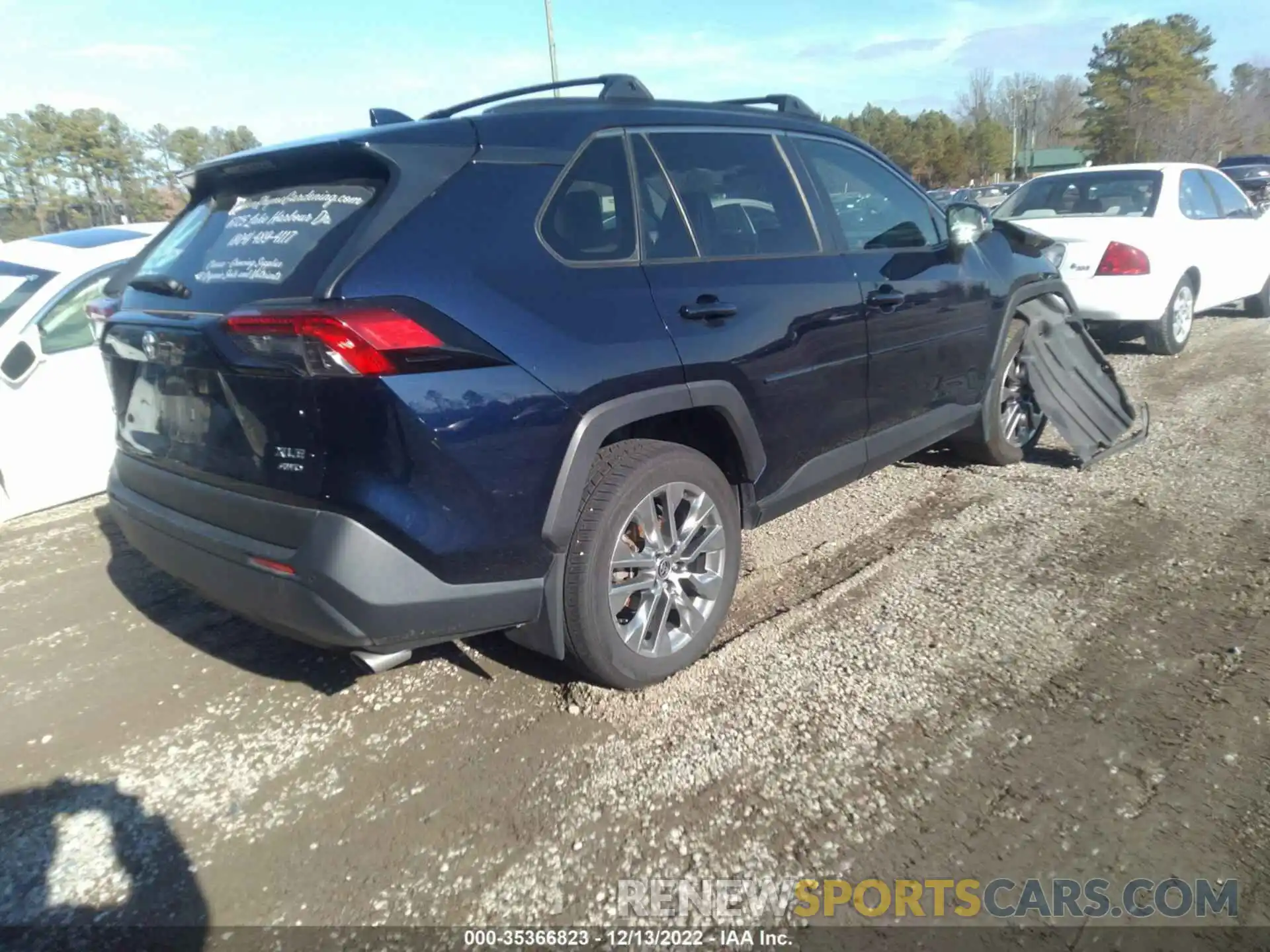 4 Photograph of a damaged car JTMA1RFV6LJ027288 TOYOTA RAV4 2020