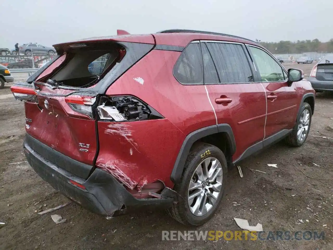 4 Photograph of a damaged car JTMA1RFV7LD048746 TOYOTA RAV4 2020