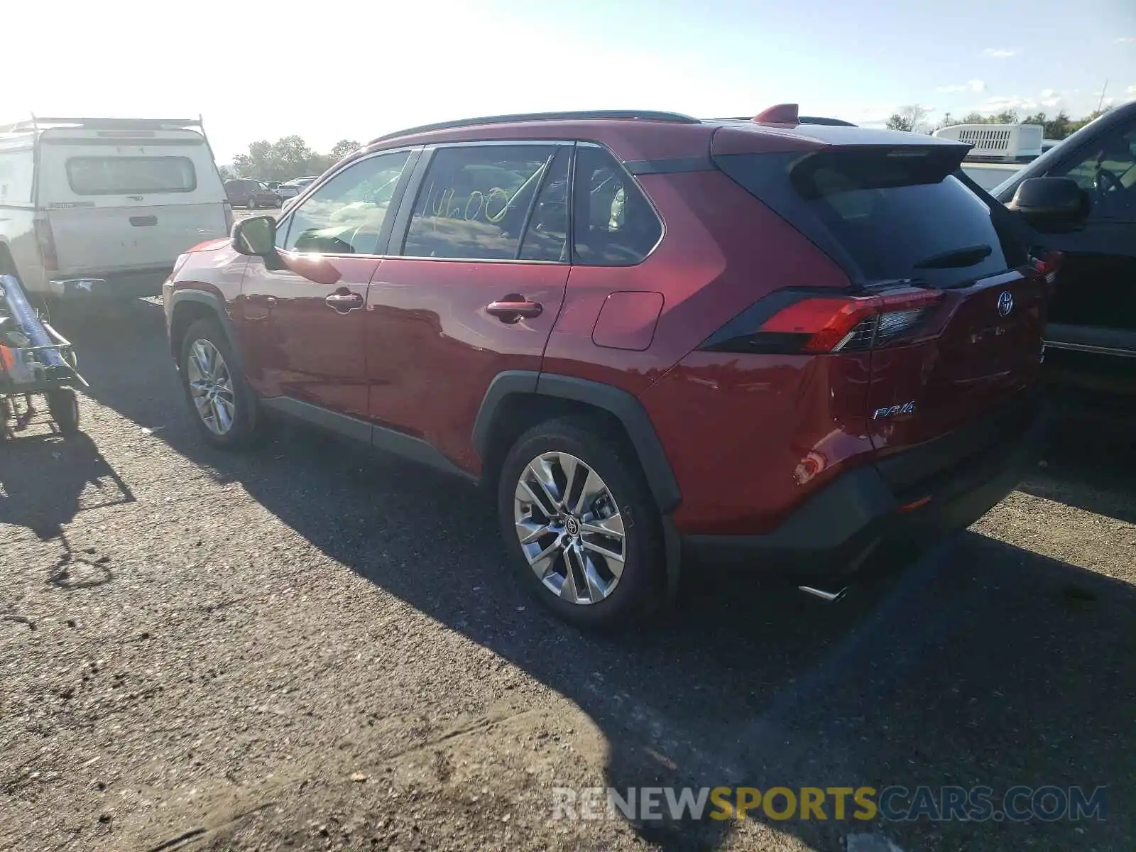 3 Photograph of a damaged car JTMA1RFV8LJ029186 TOYOTA RAV4 2020