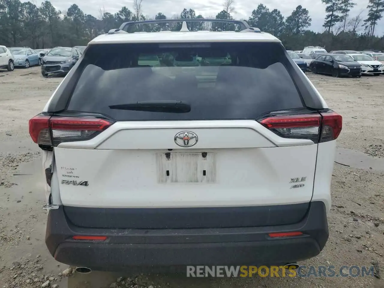 6 Photograph of a damaged car JTMA1RFVXLD528716 TOYOTA RAV4 2020