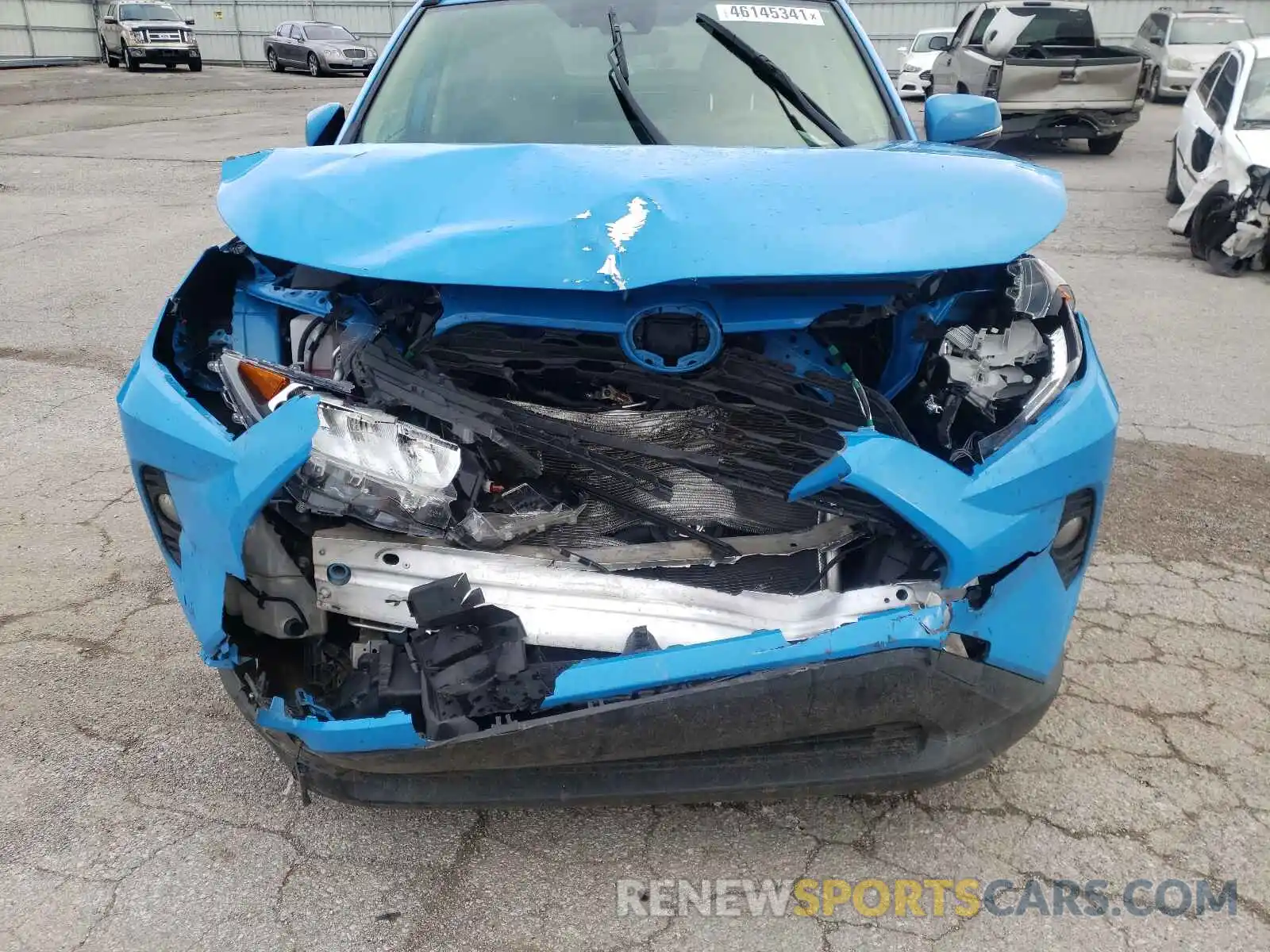 9 Photograph of a damaged car JTMA1RFVXLJ029982 TOYOTA RAV4 2020