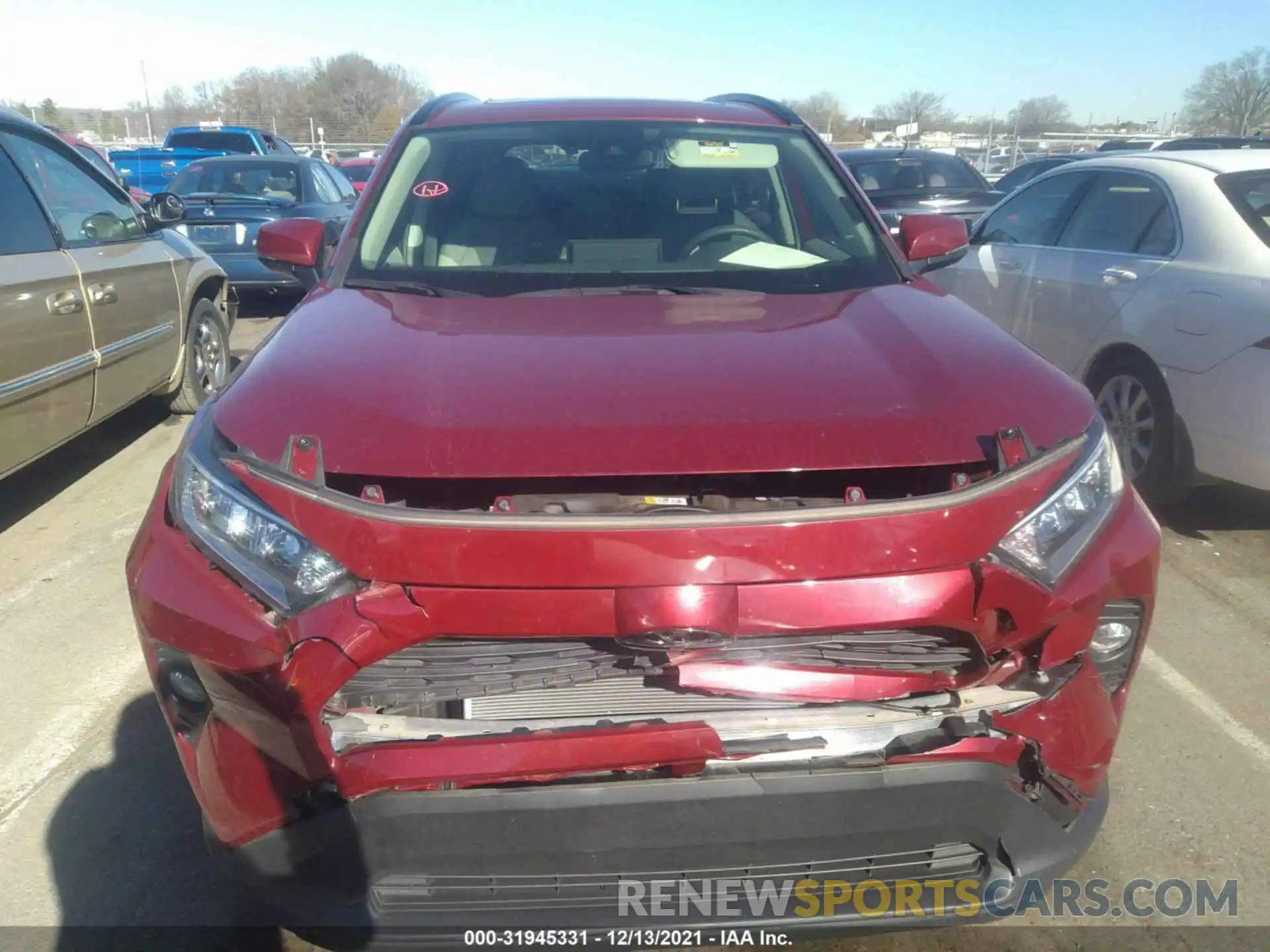 6 Photograph of a damaged car JTMA1RFVXLJ031182 TOYOTA RAV4 2020