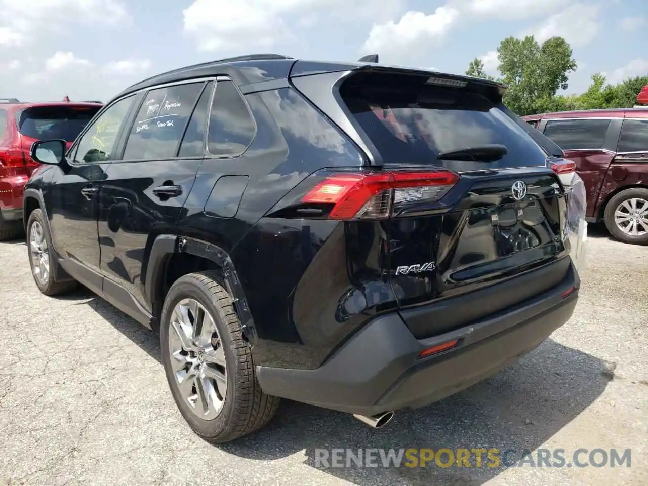 3 Photograph of a damaged car JTMA1RFVXLJ037211 TOYOTA RAV4 2020